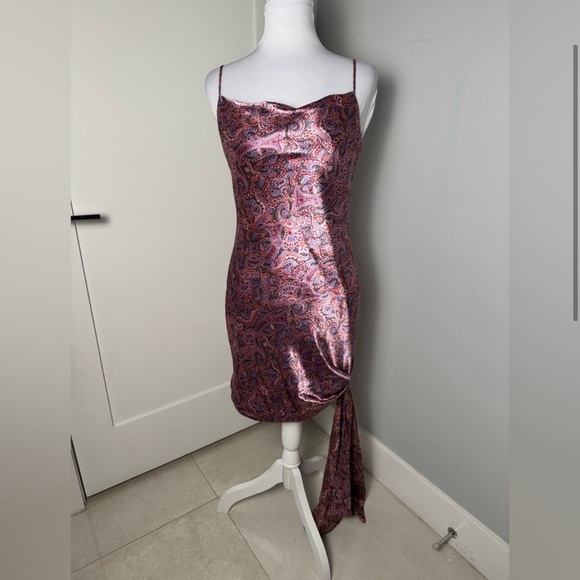 Cinq A Sept Paisley Ryder Dress in Tea Rose Multi - Picture 3 of 11
